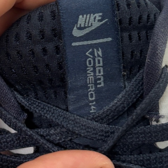 Nike Air Zoom Vomero 14 Running Shoes White Navy Gum Sole Men’s 11.5 main image 10